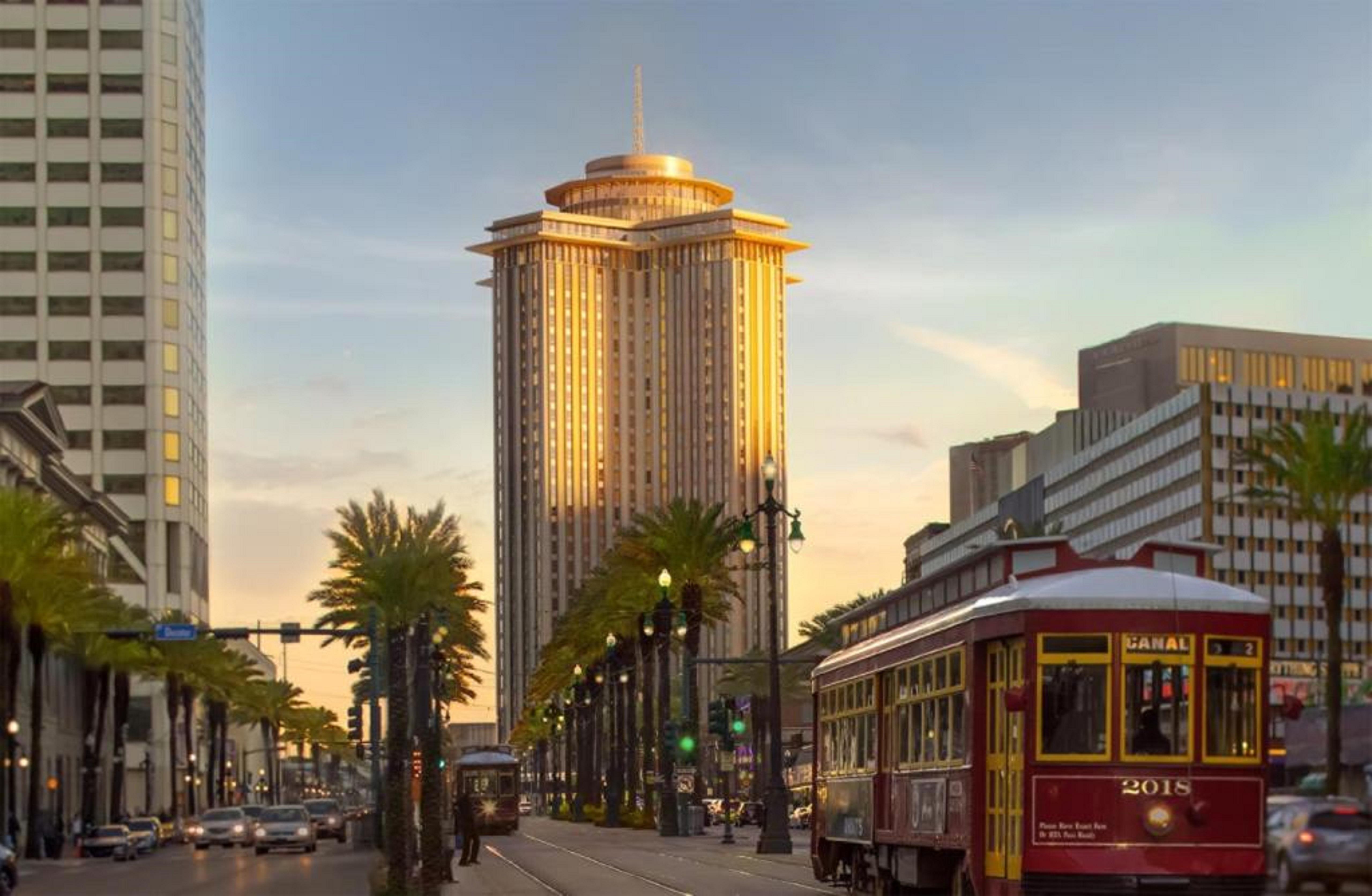 Four Seasons New Orleans Hotel Exterior photo