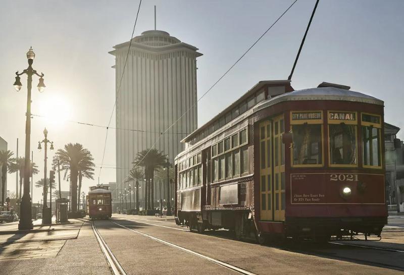 Four Seasons New Orleans Hotel Exterior photo